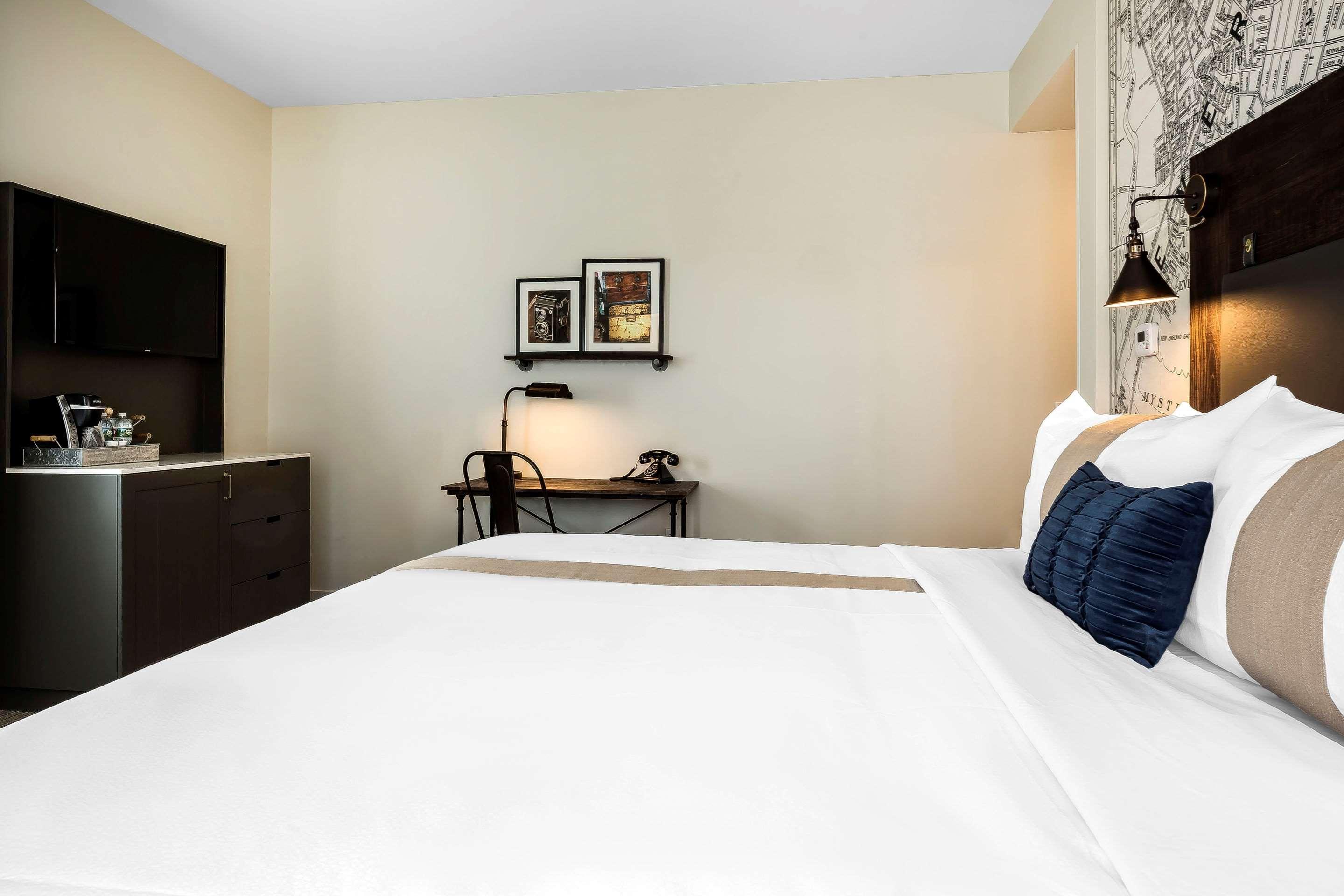 Envision Hotel Boston-Everett, Ascend Hotel Collection エクステリア 写真